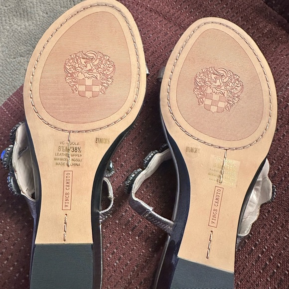 Vince camuto Idola Sandals-brand new - Picture 3 of 4